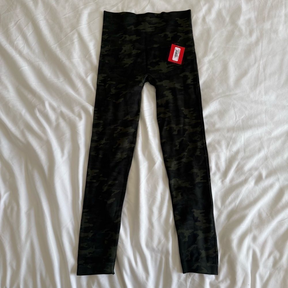 SPANX seamless Camo Leggings